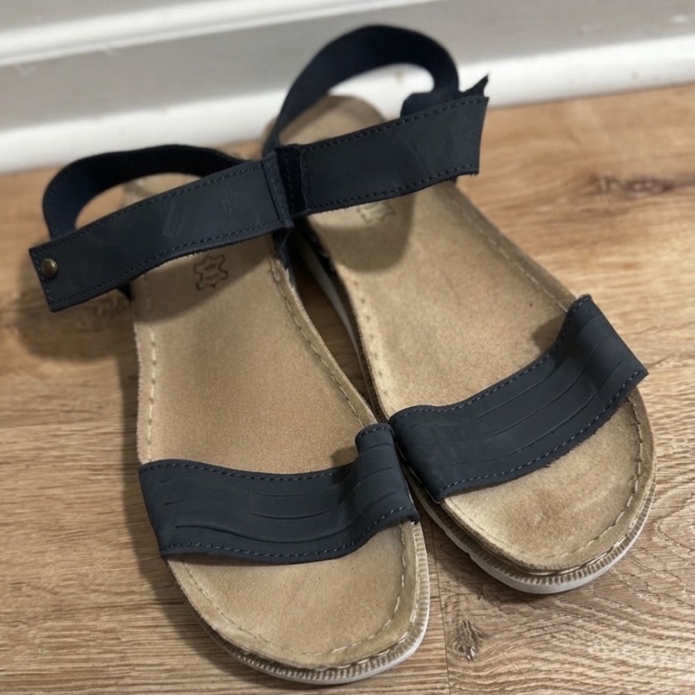 Inblu | Women's Navy Blue Leather Ankle Strap Navy Platform Sandals, Size 40